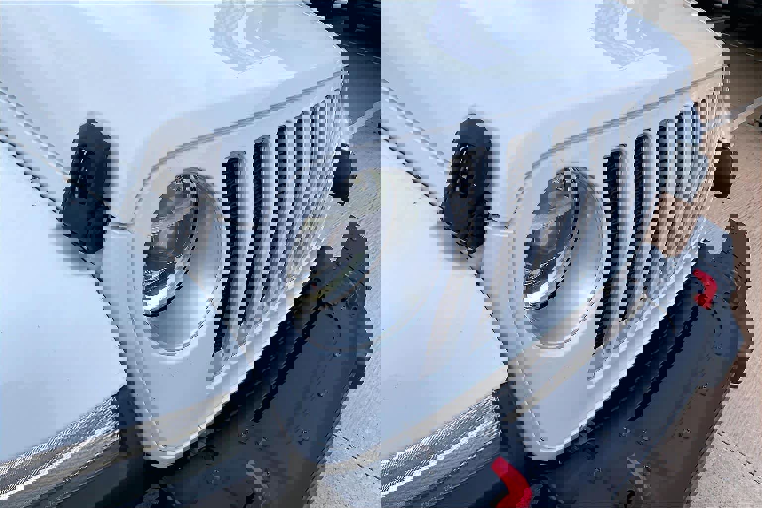 Used 2021 Jeep Wrangler Unlimited Sahara image 26