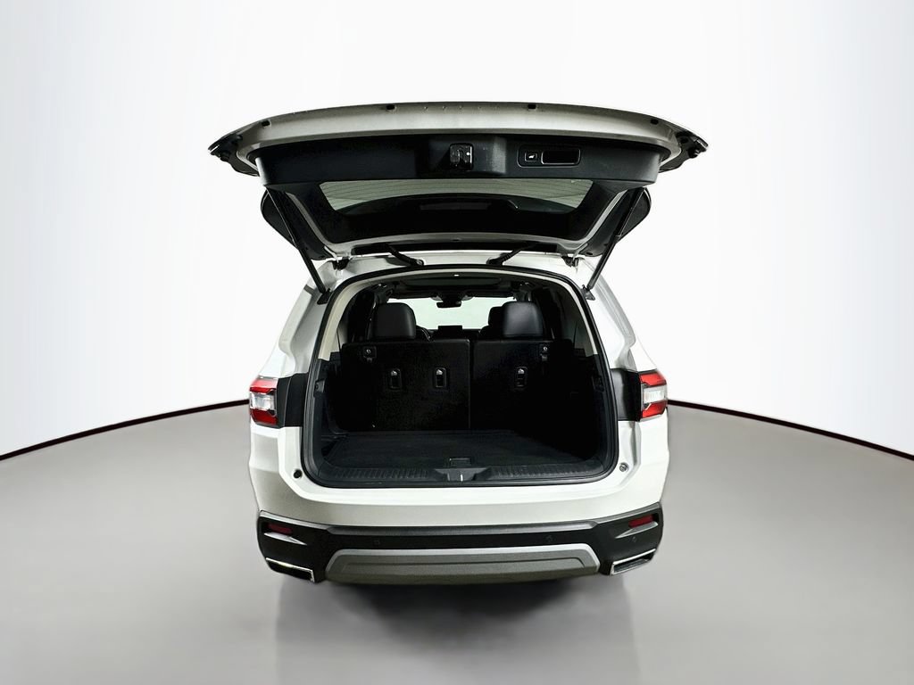 Used 2023 Honda Pilot Touring image 37