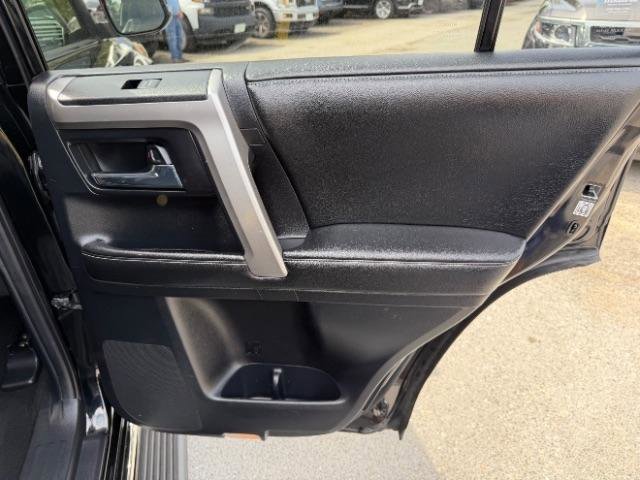 Used 2015 Toyota 4Runner Limited AWD/4WD image 35
