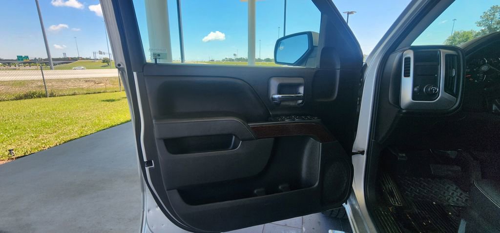 Used 2014 GMC Sierra 1500 SLE w/ SLE Value Package RWD image 13