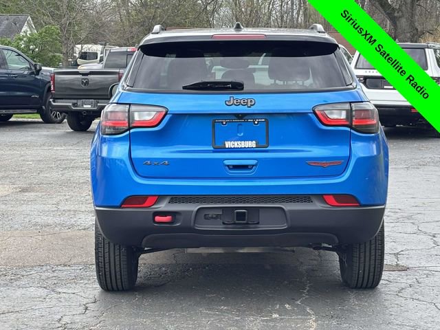 Used 2022 Jeep Compass Trailhawk AWD/4WD image 37