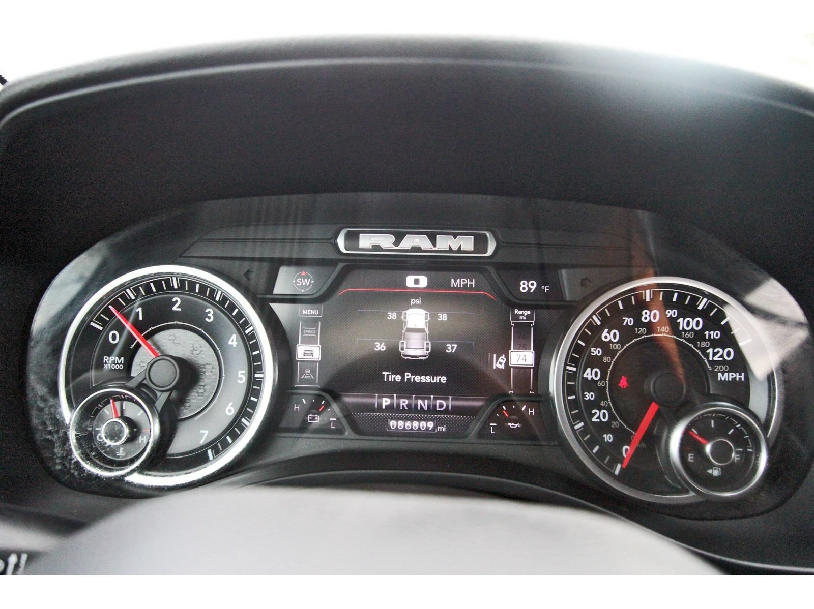 Used 2022 RAM 1500 Lone Star AWD/4WD image 18