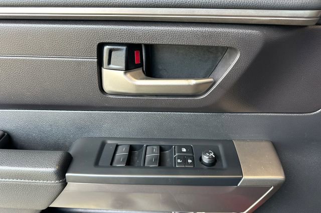 Used 2023 Toyota Tundra SR5 w/ SR5 Convenience Package AWD/4WD image 12
