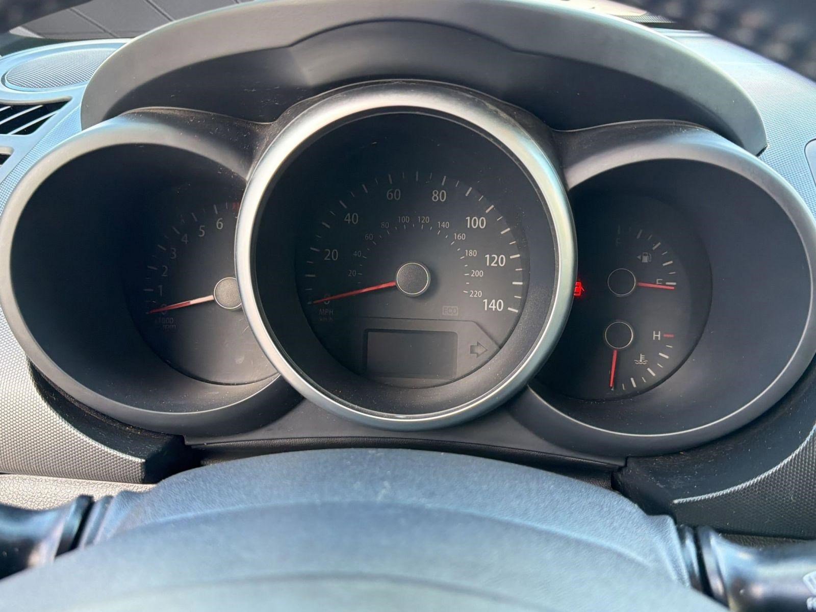 Used 2013 Kia Soul + FWD image 24