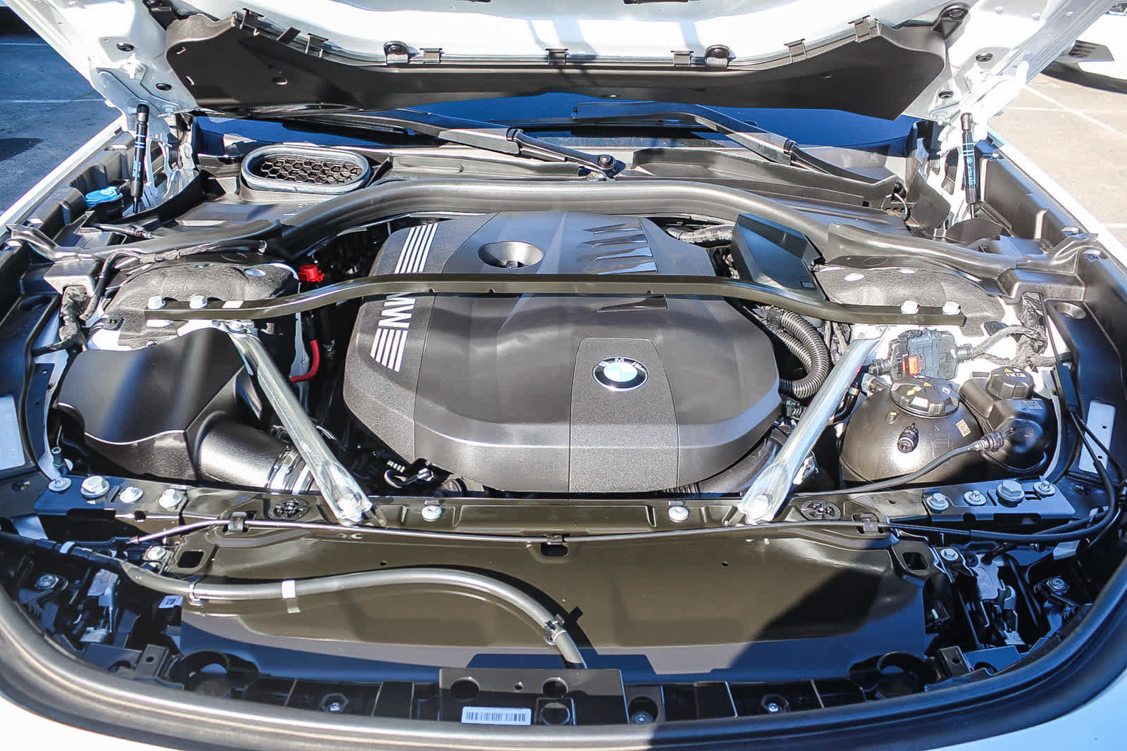 Used 2025 BMW 740i 740i w/ Premium Package image 24