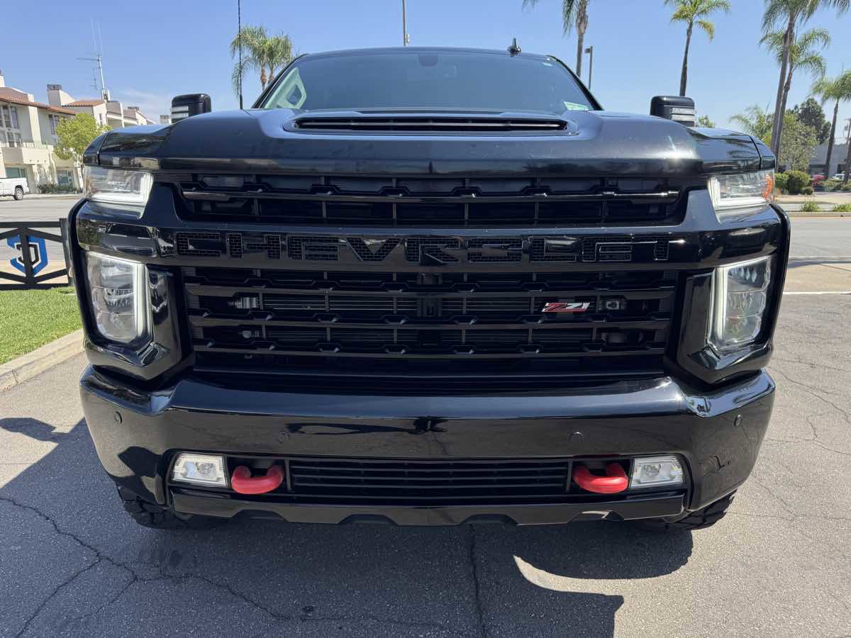 Used 2022 Chevrolet Silverado 3500 LTZ w/ LTZ Plus Package image 12