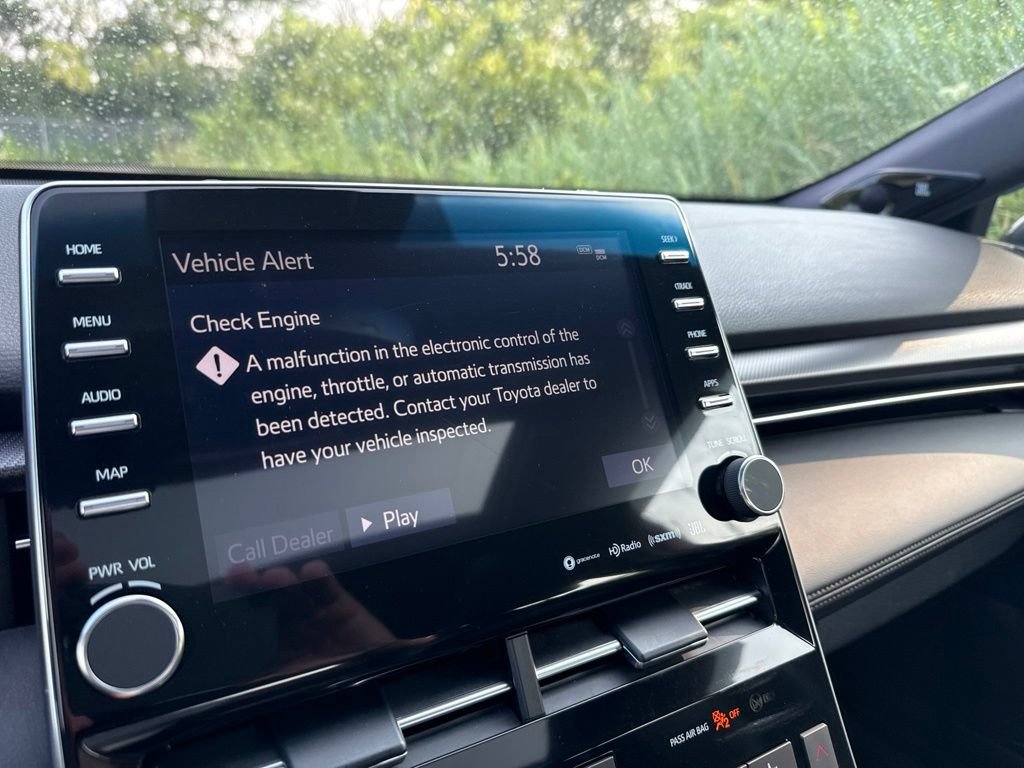 Used 2020 Toyota Avalon XSE w/ All Weather Liner Package FWD image 18