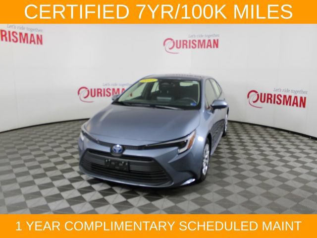 Used 2025 Toyota Corolla LE FWD image 1