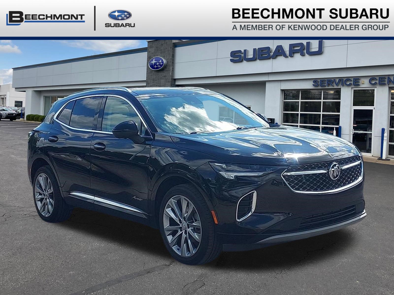 Used 2023 Buick Envision Avenir AWD/4WD image 1