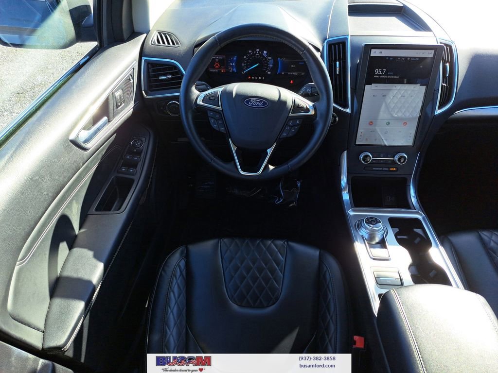 Certified 2024 Ford Edge Titanium image 8