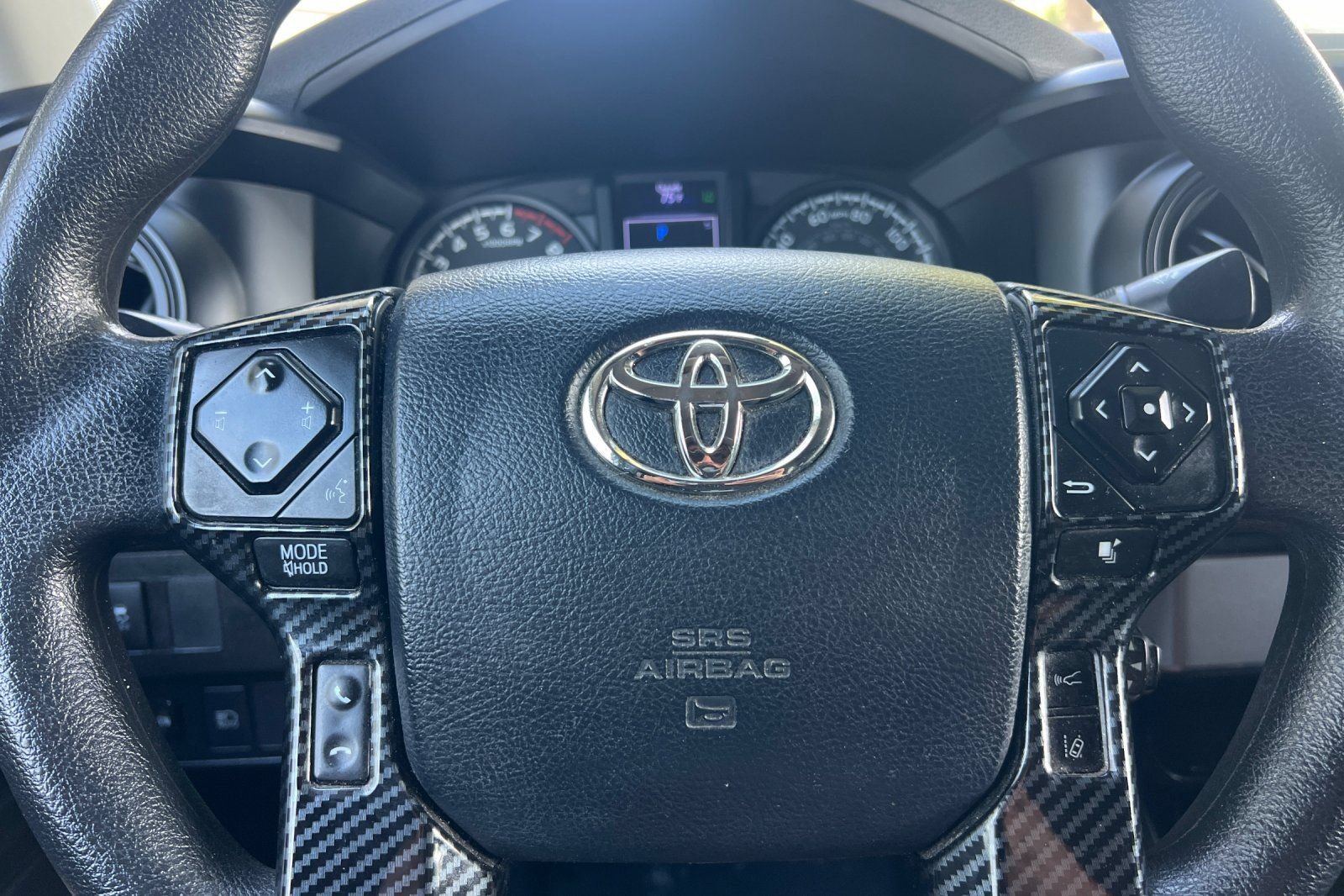 Used 2020 Toyota Tacoma SR w/ SX Package RWD image 22