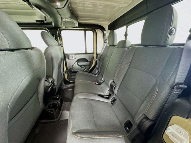 New 2026 Jeep Gladiator Sport AWD/4WD image 24
