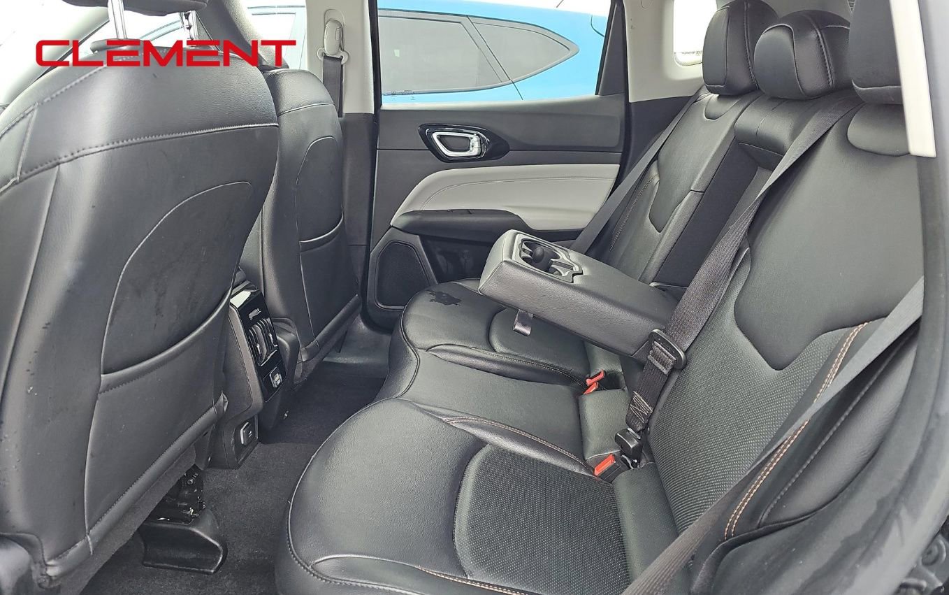 Used 2022 Jeep Compass Limited image 17