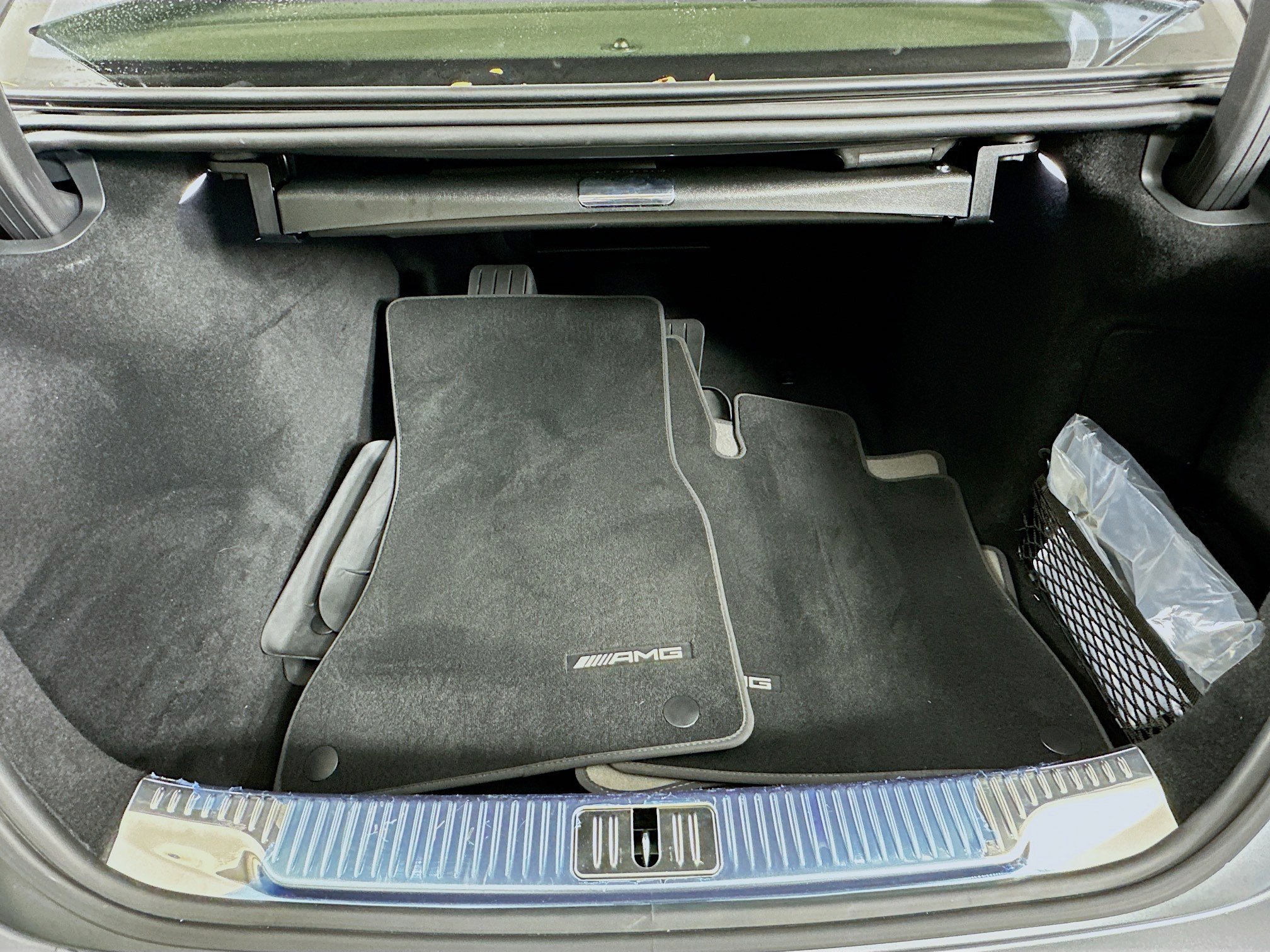 Certified 2022 Mercedes-Benz S 500 4MATIC w/ AMG Line Package image 33