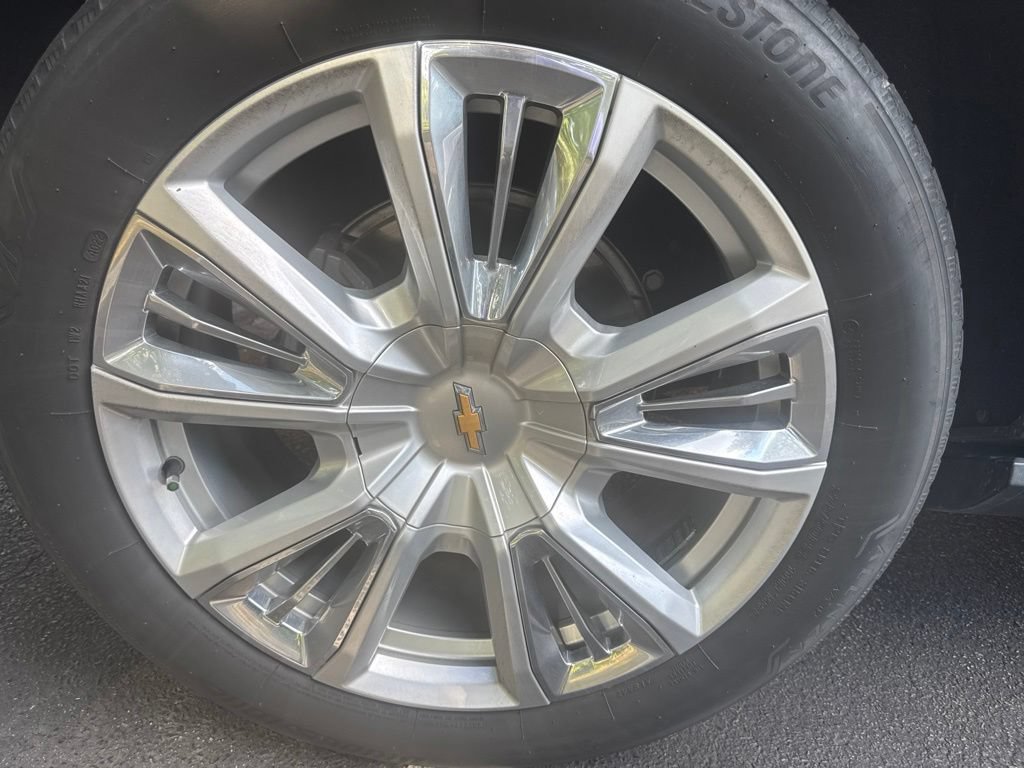 Used 2023 Chevrolet Tahoe High Country AWD/4WD image 7