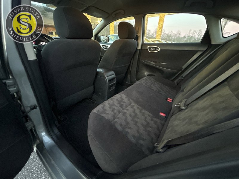 Used 2013 Nissan Sentra SV image 13