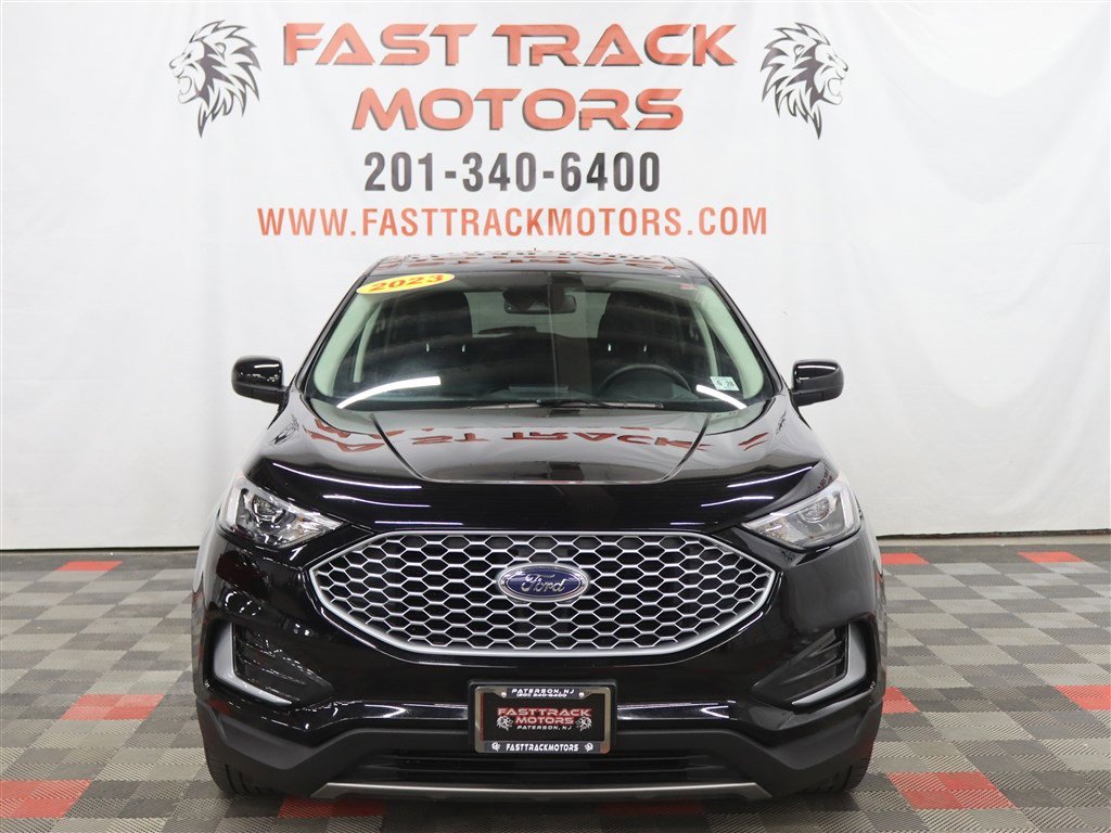 Used 2023 Ford Edge SEL AWD/4WD image 2
