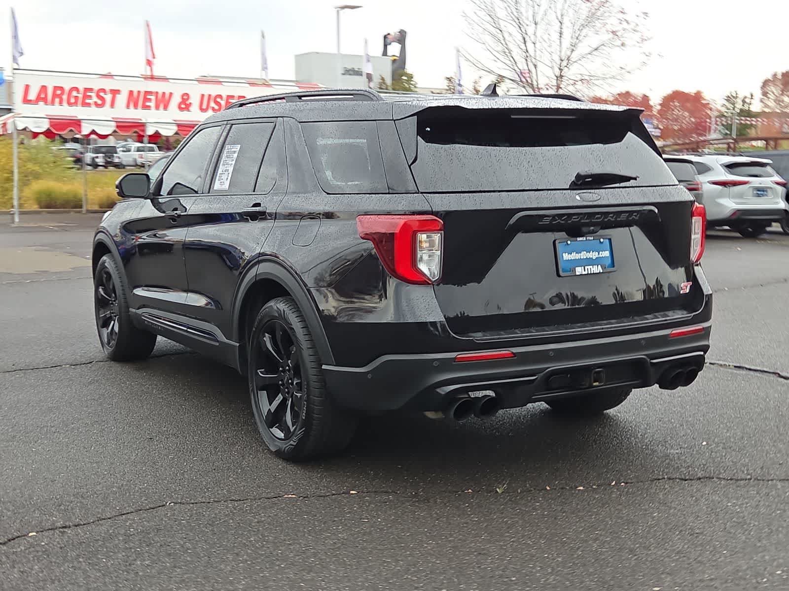 Used 2020 Ford Explorer ST w/ Premium Technology Package AWD/4WD image 12