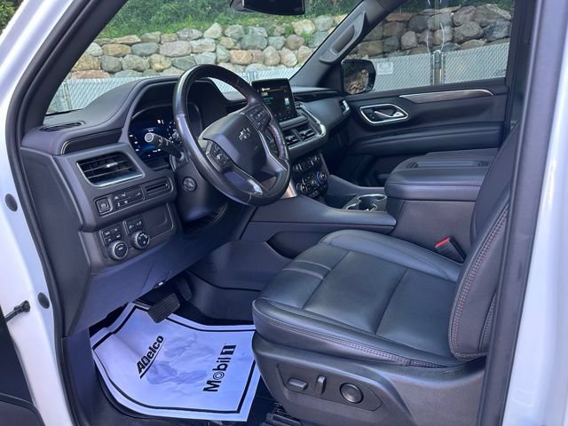 Used 2022 Chevrolet Tahoe RST w/ Luxury Package AWD/4WD image 13