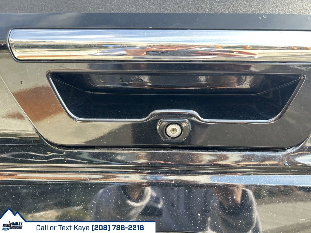 Used 2016 Ford F150 Lariat w/ Equipment Group 502A Luxury image 13