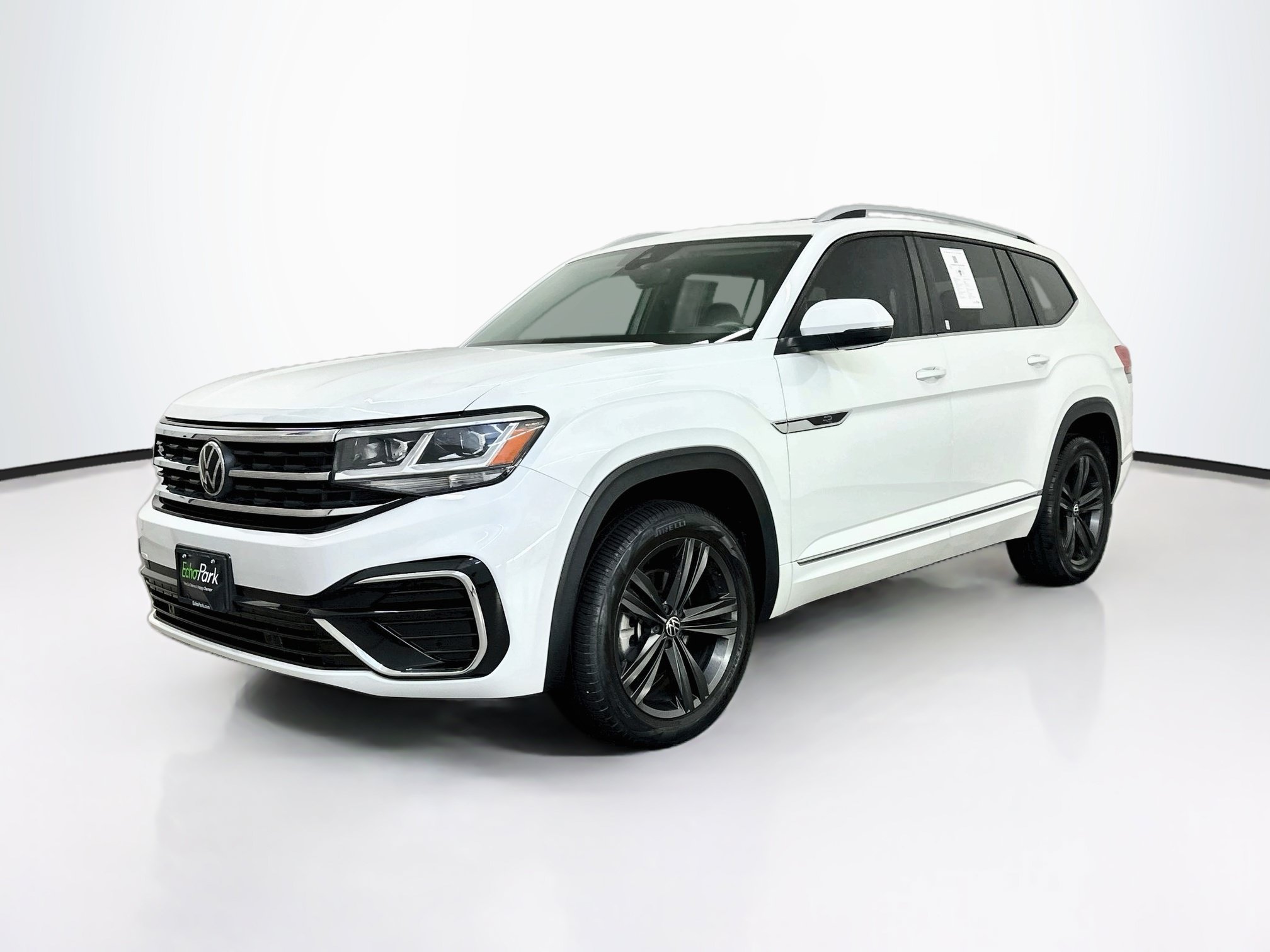 Used 2022 Volkswagen Atlas SEL R-Line AWD/4WD image 3