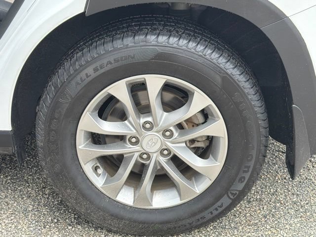 Used 2020 Hyundai Santa Fe SEL FWD image 33