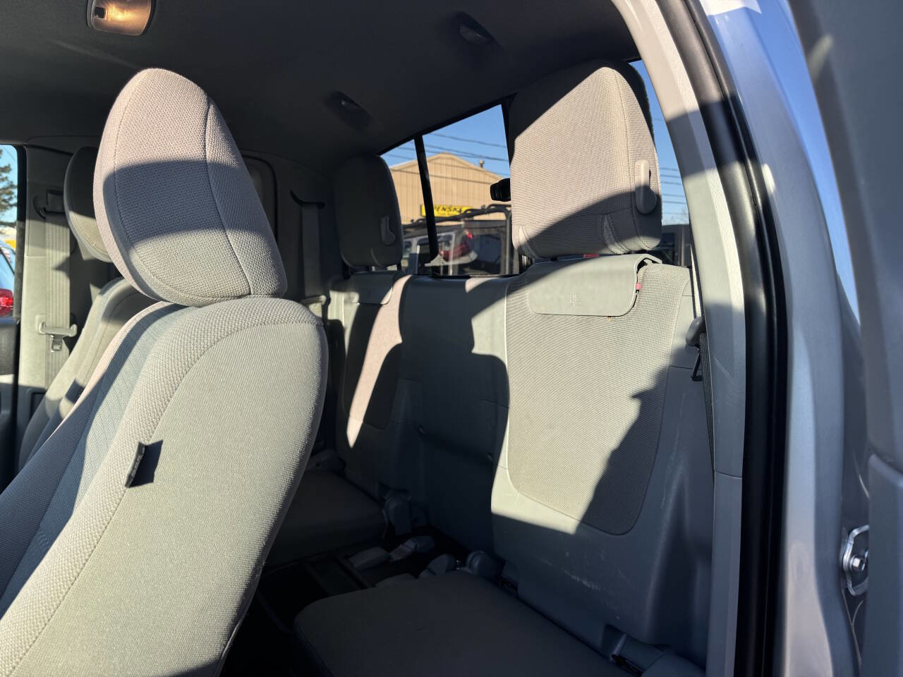 Used 2012 Toyota Tacoma 4x4 Access Cab w/ SR5 Pkg image 25