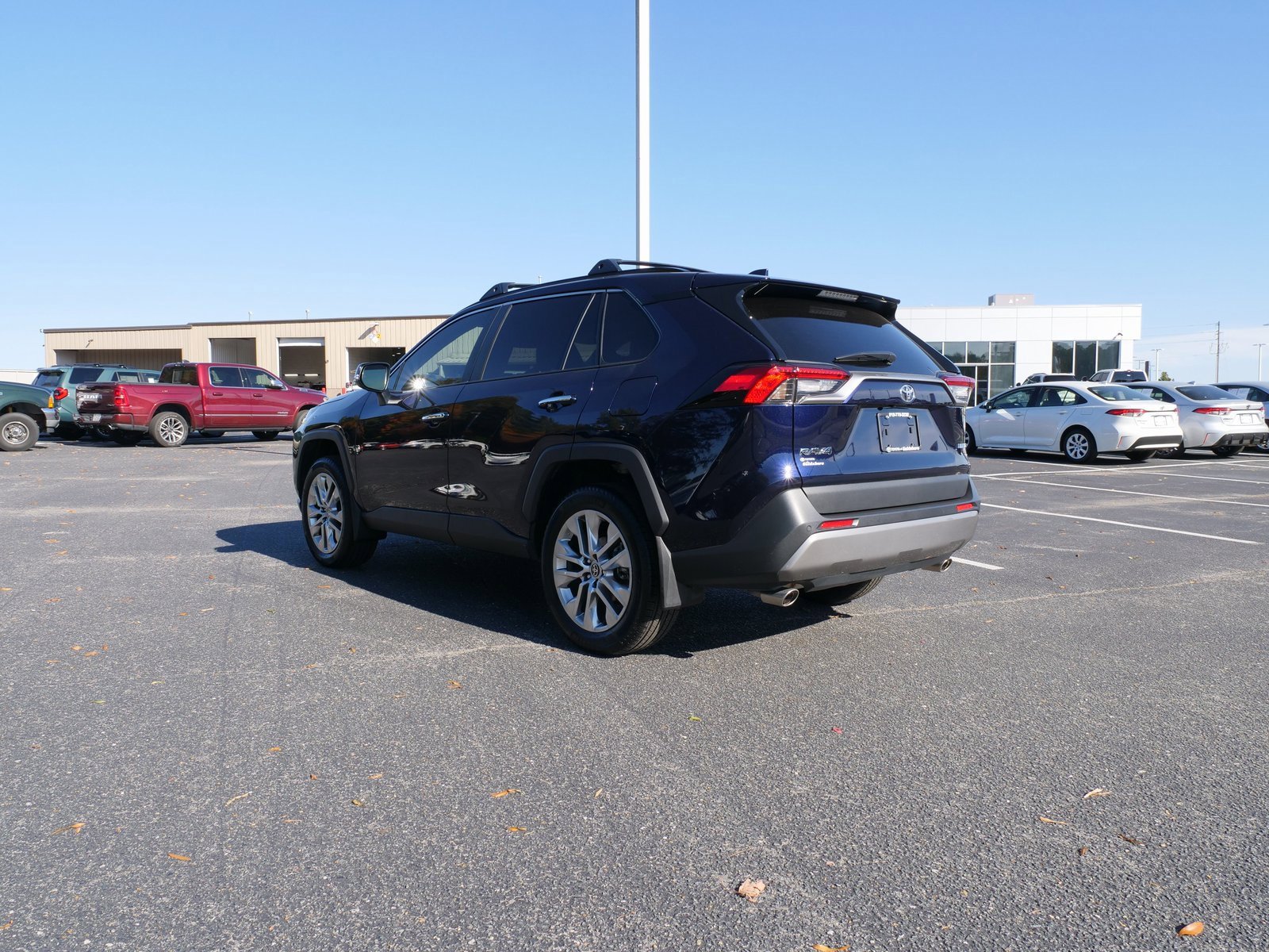 Used 2025 Toyota RAV4 Limited image 4