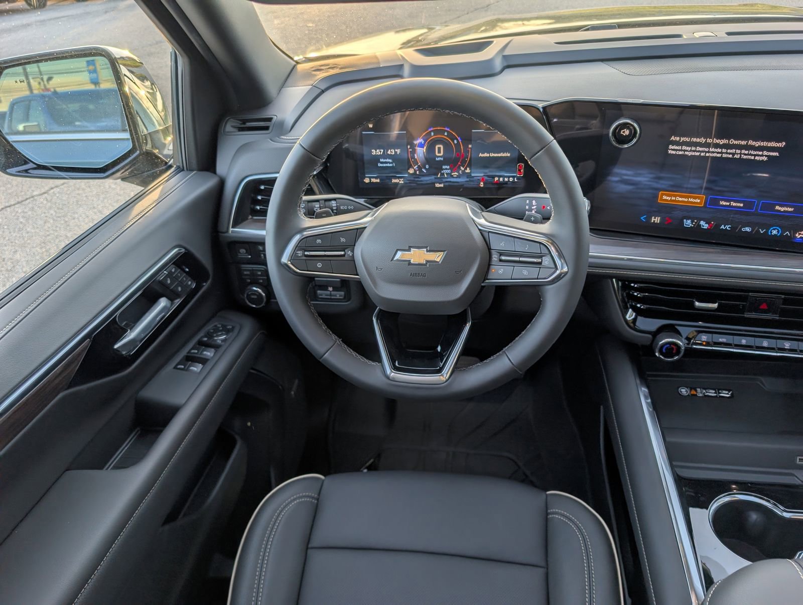 New 2026 Chevrolet Suburban Premier w/ Sun And Tow Package image 18