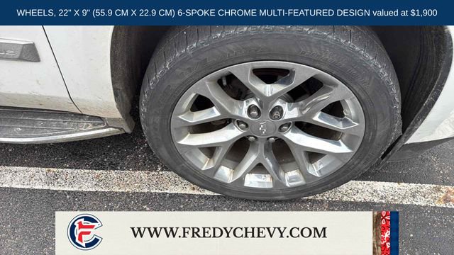 Used 2017 Cadillac Escalade ESV Luxury AWD/4WD image 4