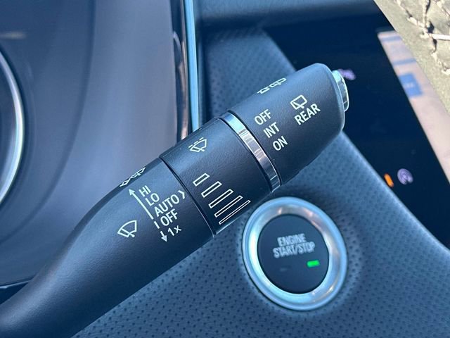 Certified 2025 Cadillac XT5 Premium Luxury image 10