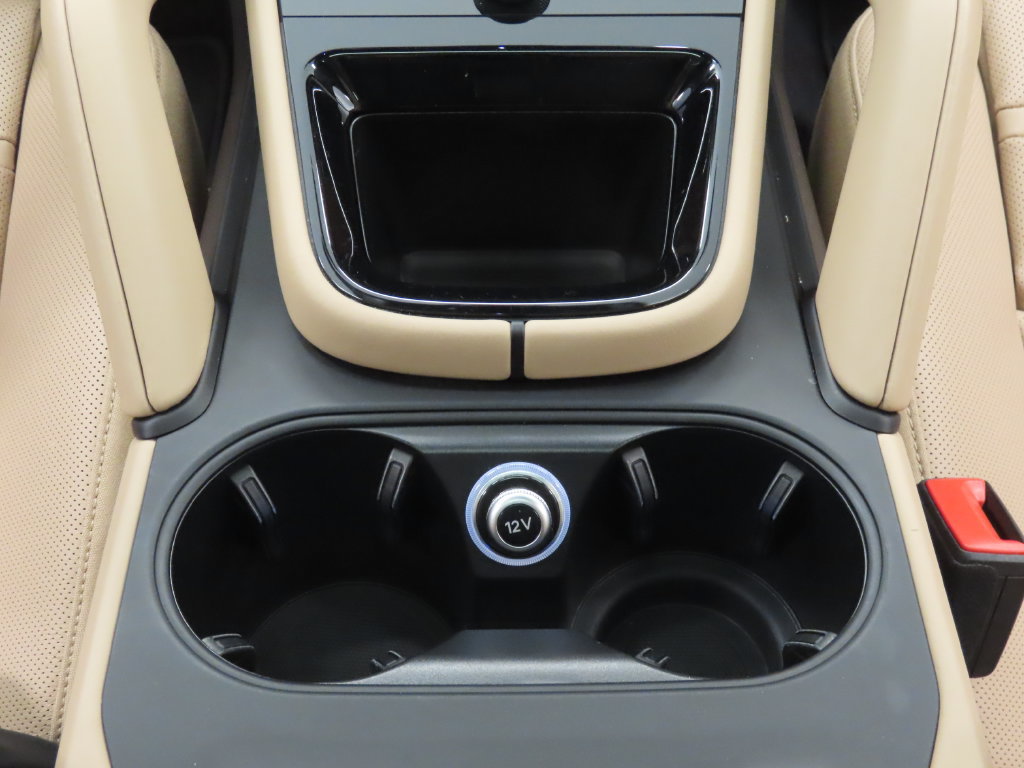 Certified 2025 Porsche Cayenne S AWD/4WD image 32