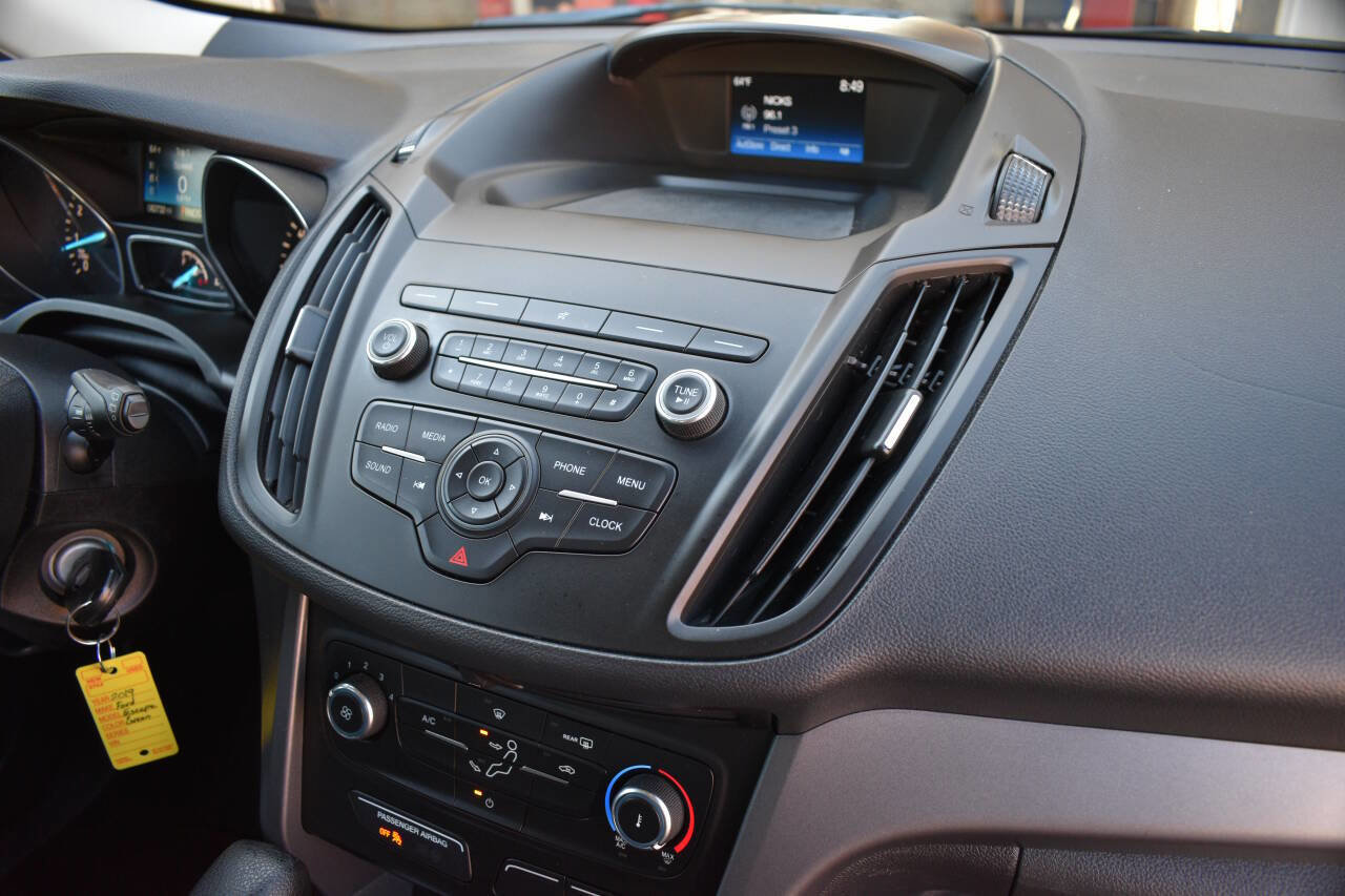 Used 2019 Ford Escape S FWD image 21