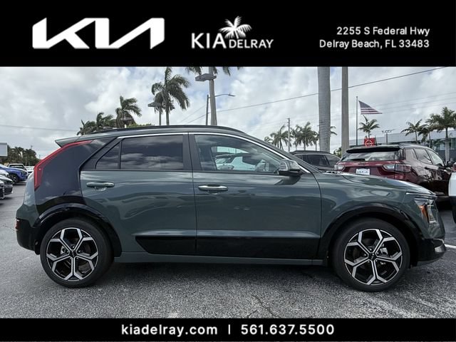 New 2026 Kia Niro SX Touring FWD image 2
