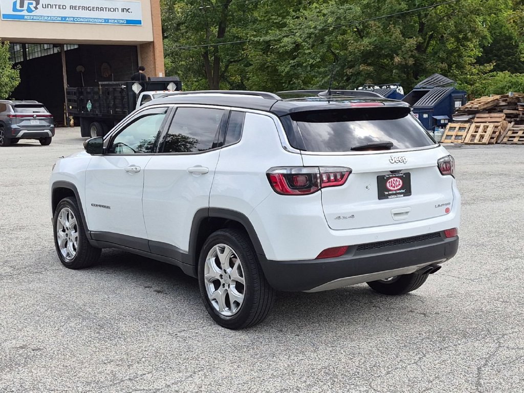 Used 2022 Jeep Compass Limited w/ Sun and Sound Group AWD/4WD image 7