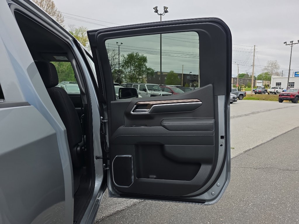 New 2026 Chevrolet Silverado 1500 LT AWD/4WD image 19