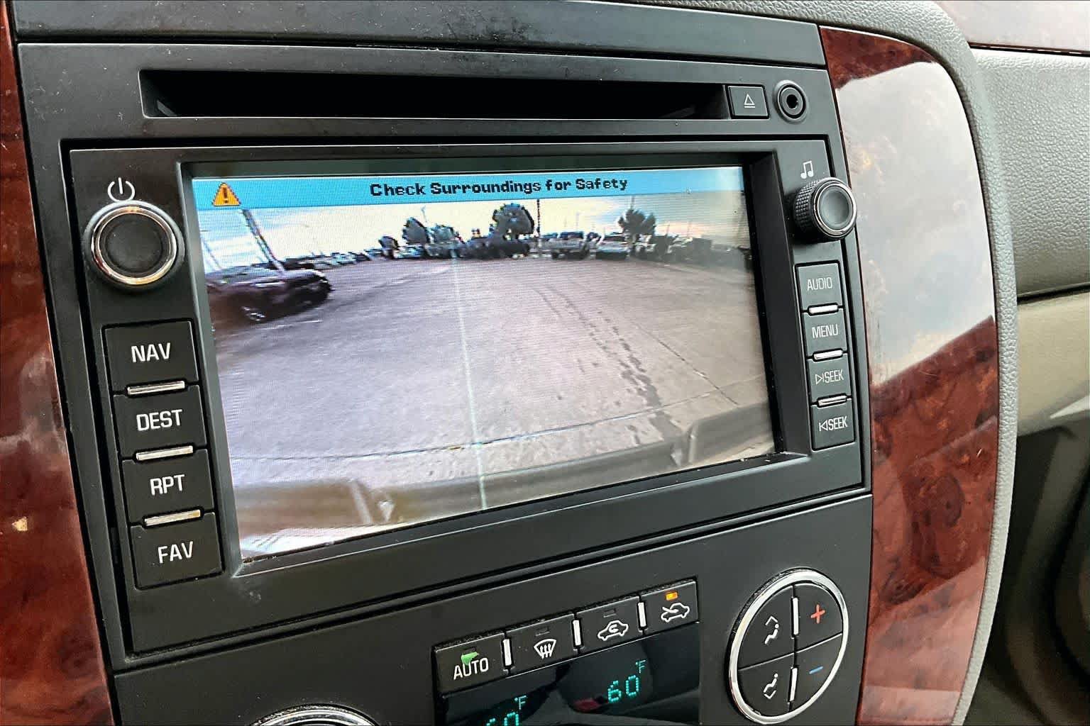 Used 2011 Chevrolet Avalanche LTZ RWD image 26