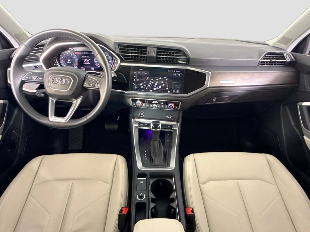 Used 2024 Audi Q3 2.0T Premium Plus w/ Premium Plus Package AWD/4WD image 9