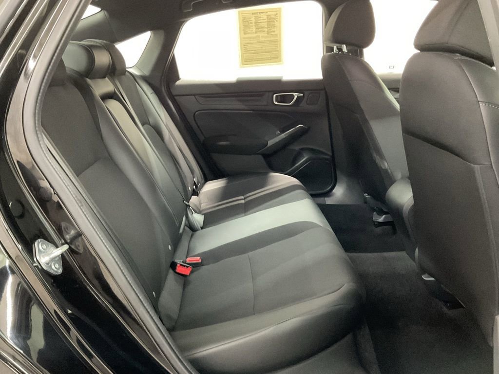 Used 2025 Honda Civic Sport image 25