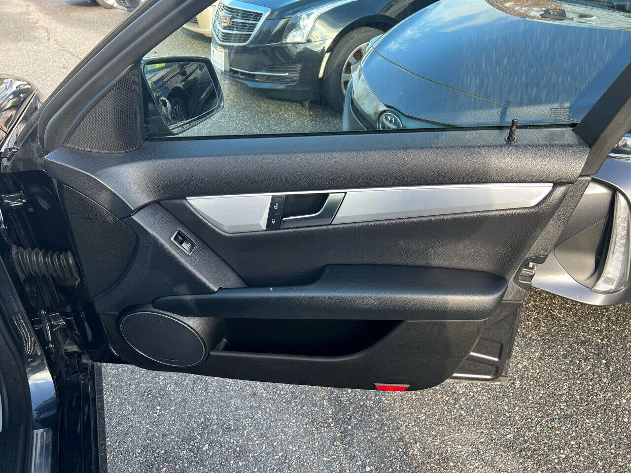 Used 2013 Mercedes-Benz C 300 4MATIC Sedan image 11