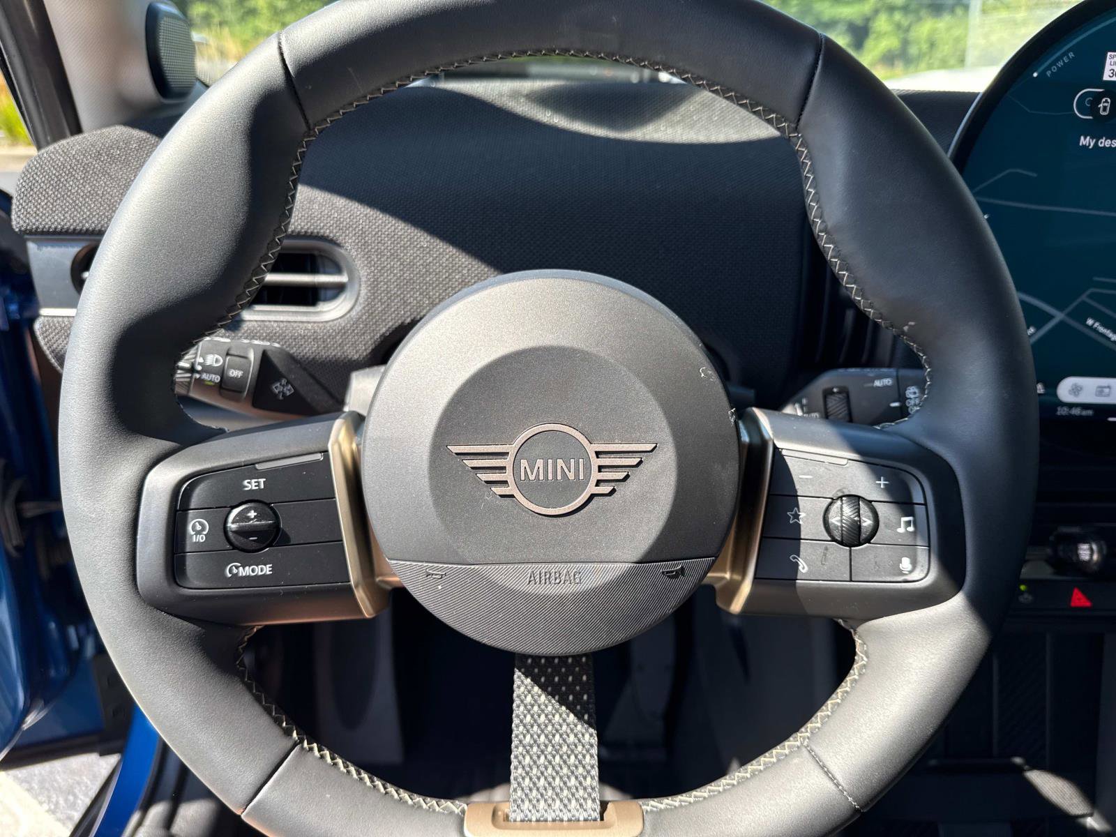 Certified 2025 MINI Cooper S FWD image 28