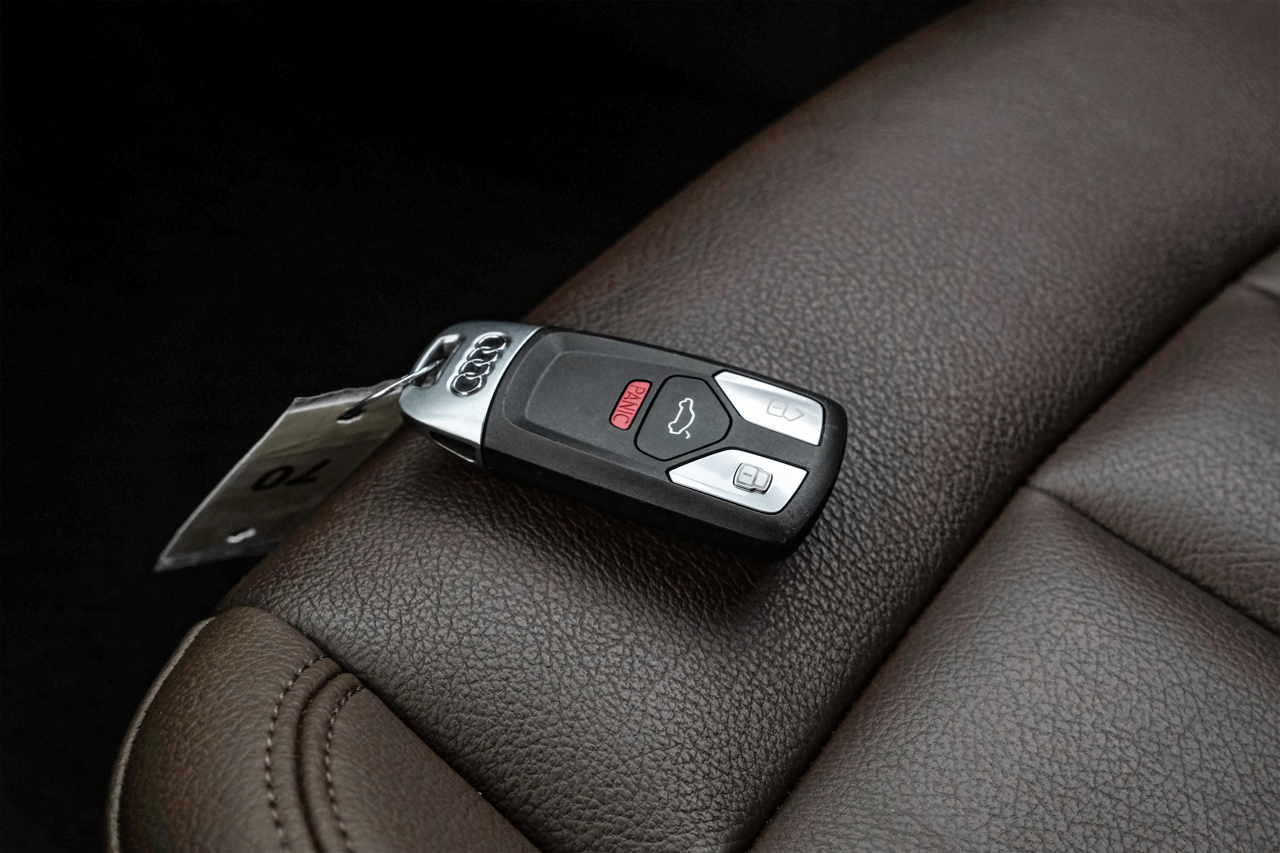 Used 2018 Audi A4 2.0T Ultra Premium Plus w/ Premium Plus Package image 58