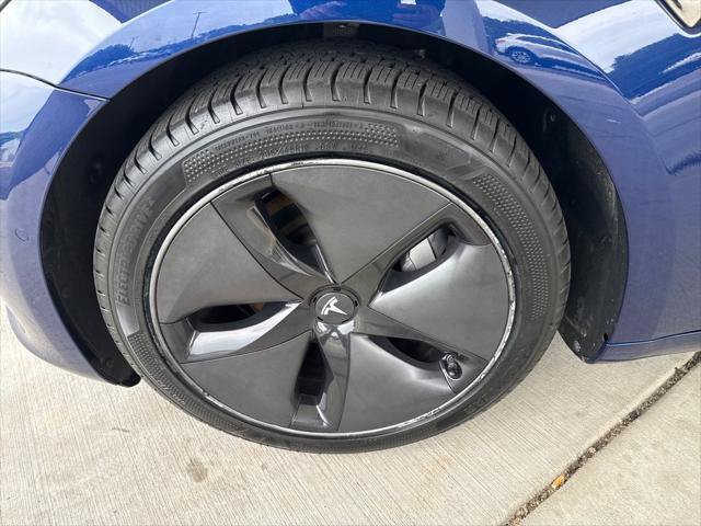 Used 2018 Tesla Model 3 Long Range AWD/4WD image 9