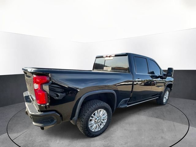 Used 2022 Chevrolet Silverado 2500 High Country w/ Safety Package II image 7