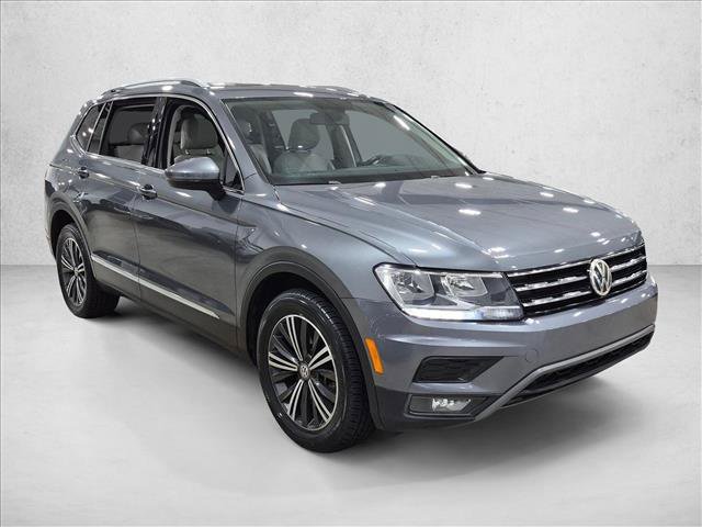 Used 2018 Volkswagen Tiguan SEL FWD image 3