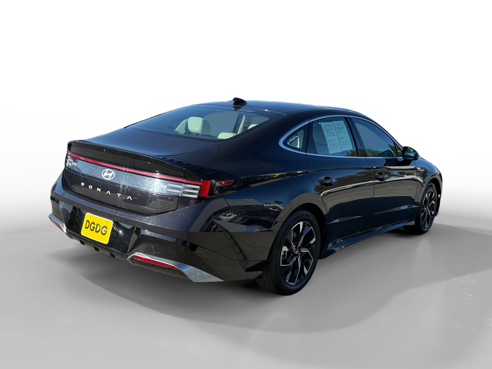 Used 2024 Hyundai Sonata SEL FWD image 5