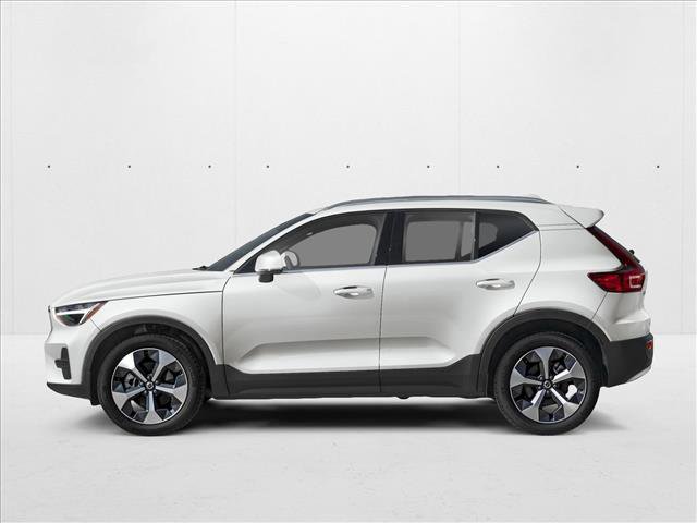 New 2026 Volvo XC40 B5 Core w/ Climate Package image 3