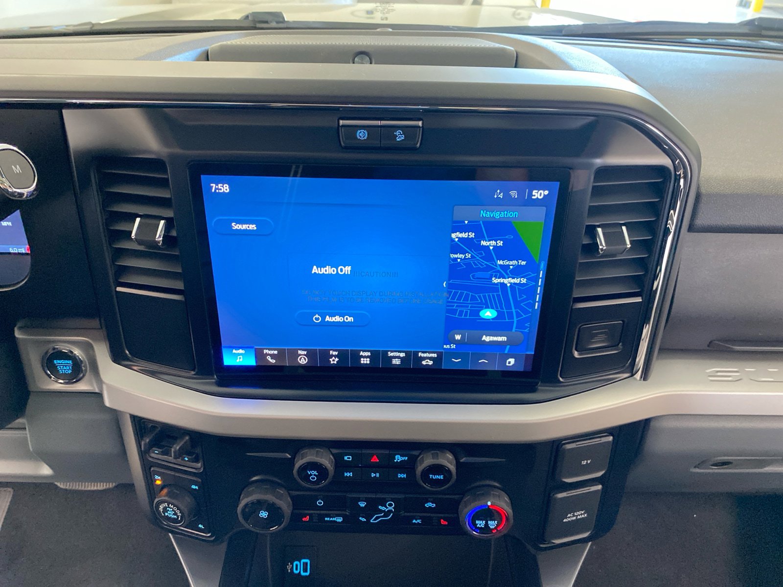 New 2026 Ford F250 4x4 Crew Cab Super Duty image 31