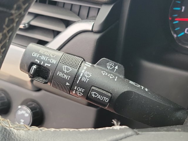 Used 2020 Chevrolet Tahoe LS w/ Enhanced Driver Alert Package AWD/4WD image 19
