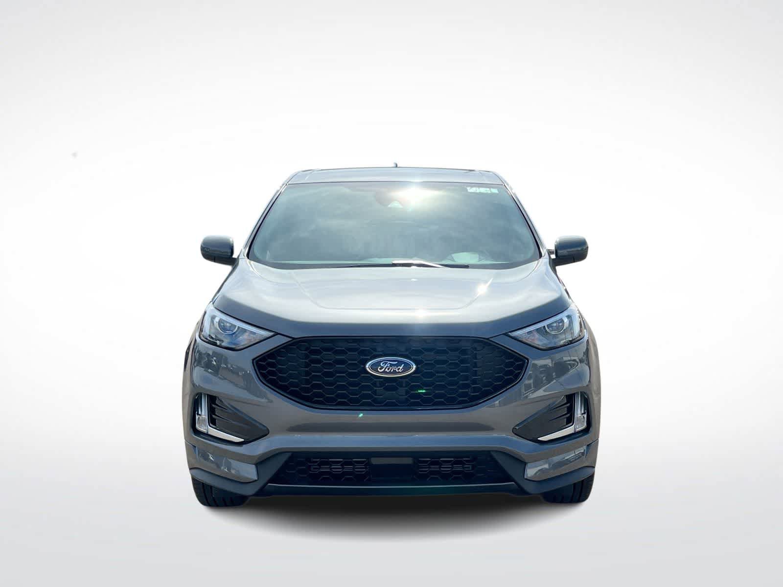 Used 2023 Ford Edge ST-Line AWD/4WD image 3